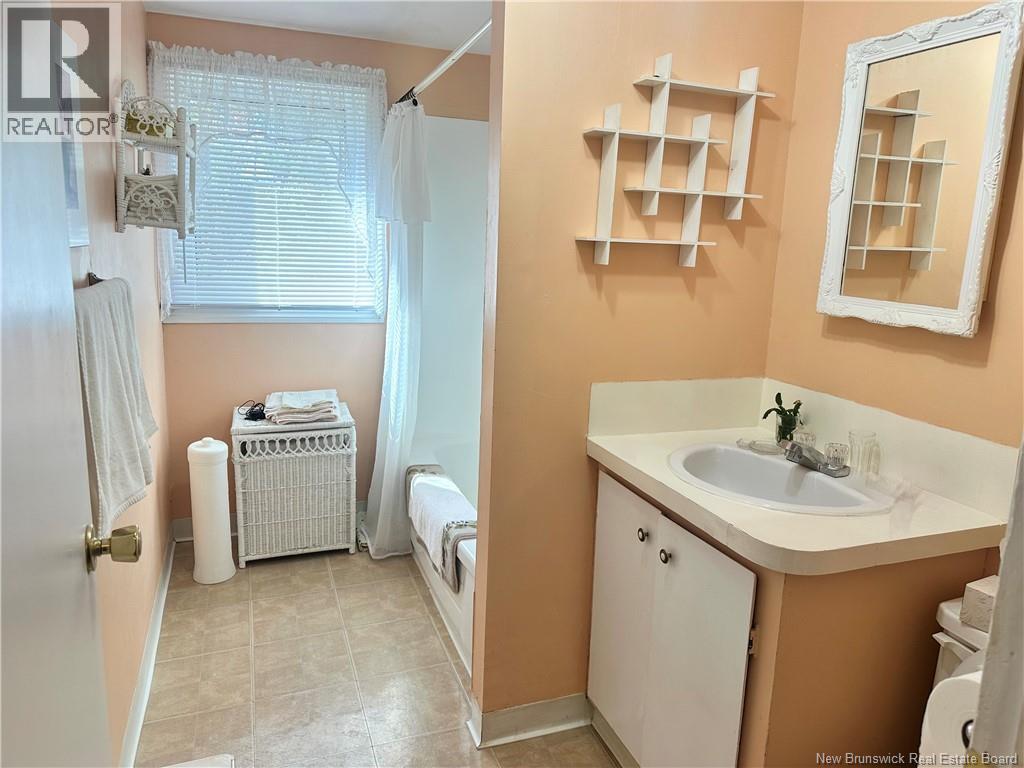 76 St-Jean-Batiste Street - 29