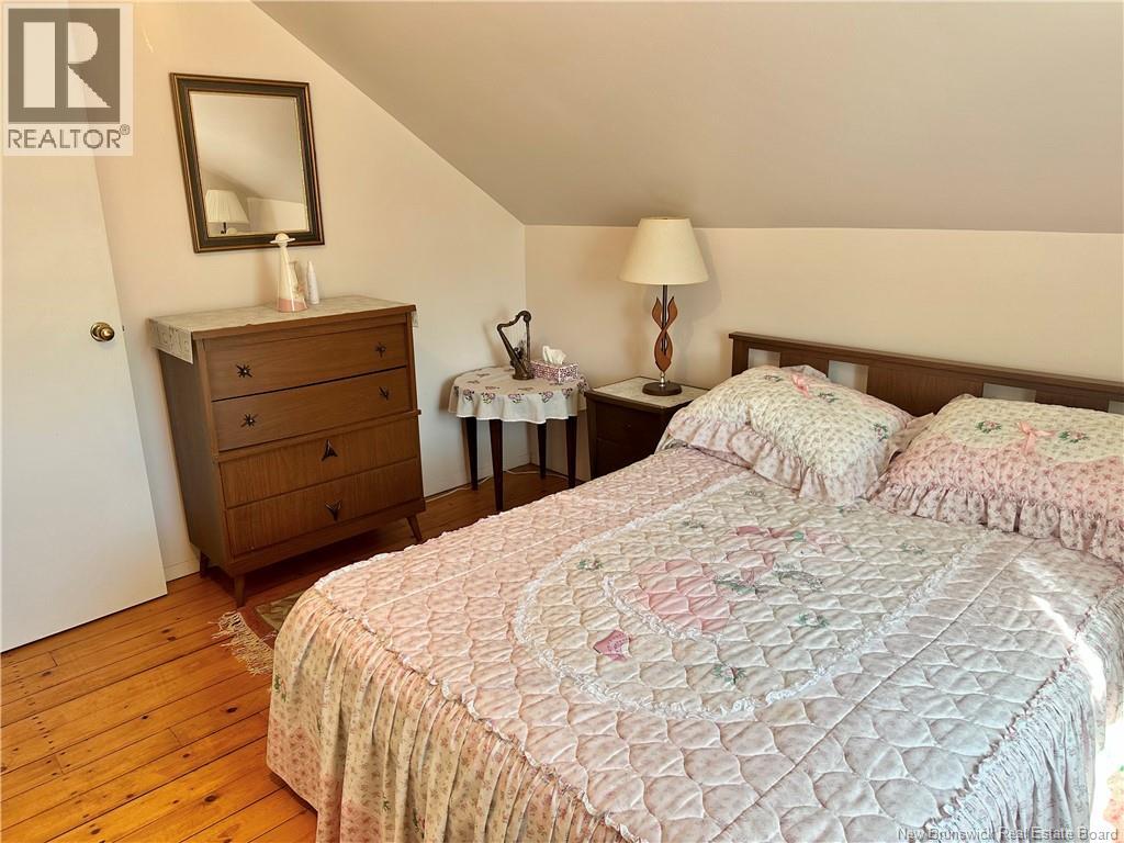 76 St-Jean-Batiste Street - 30