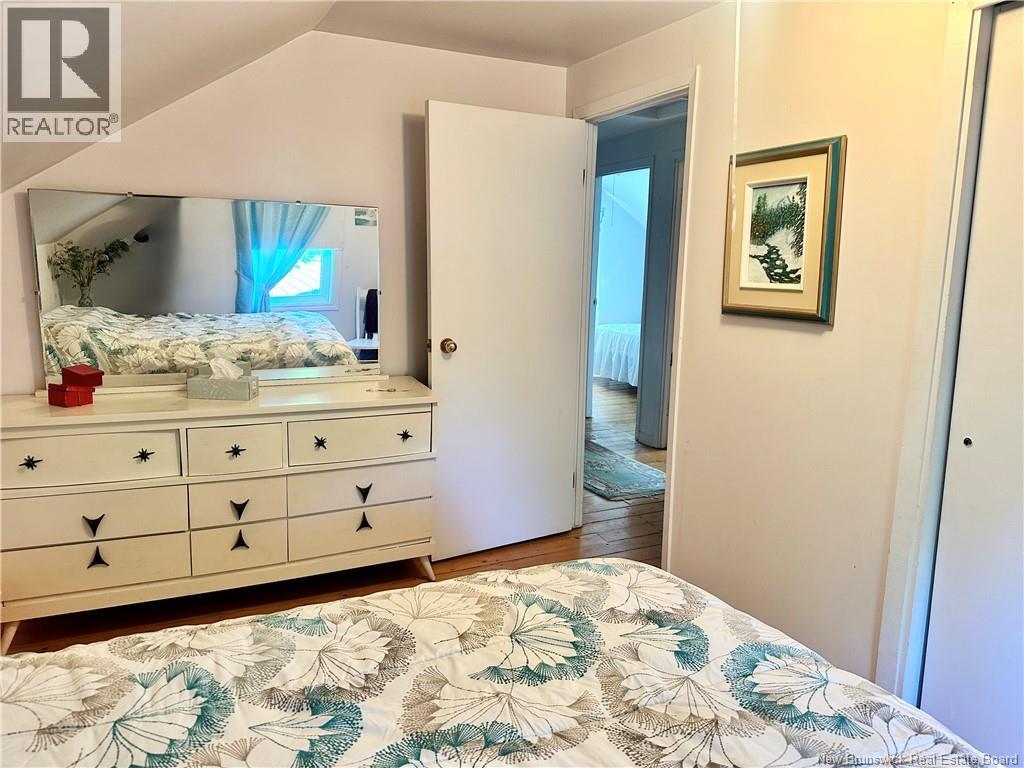 76 St-Jean-Batiste Street - 35