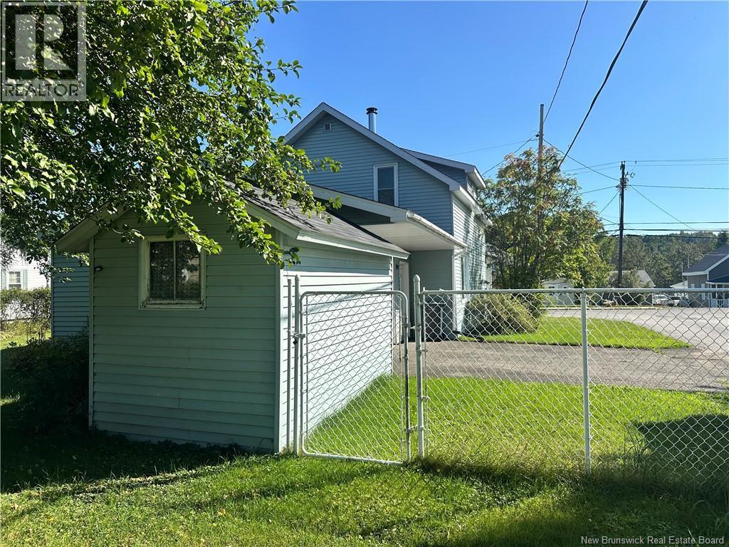 76 St-Jean-Batiste Street - 8