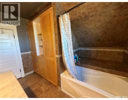 127 10th Avenue W, Melville, SK S0A2P0 Photo 30