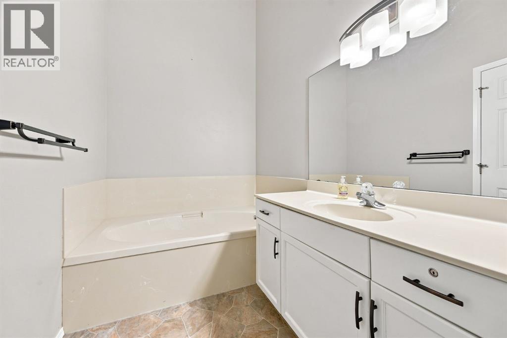 4 Douglasview Park SE - 16