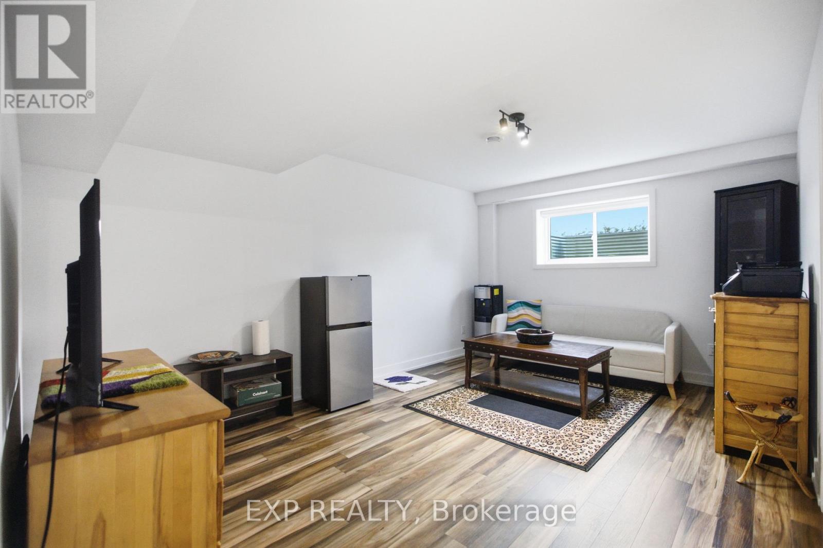 99 RUTILE STREET - Image 26