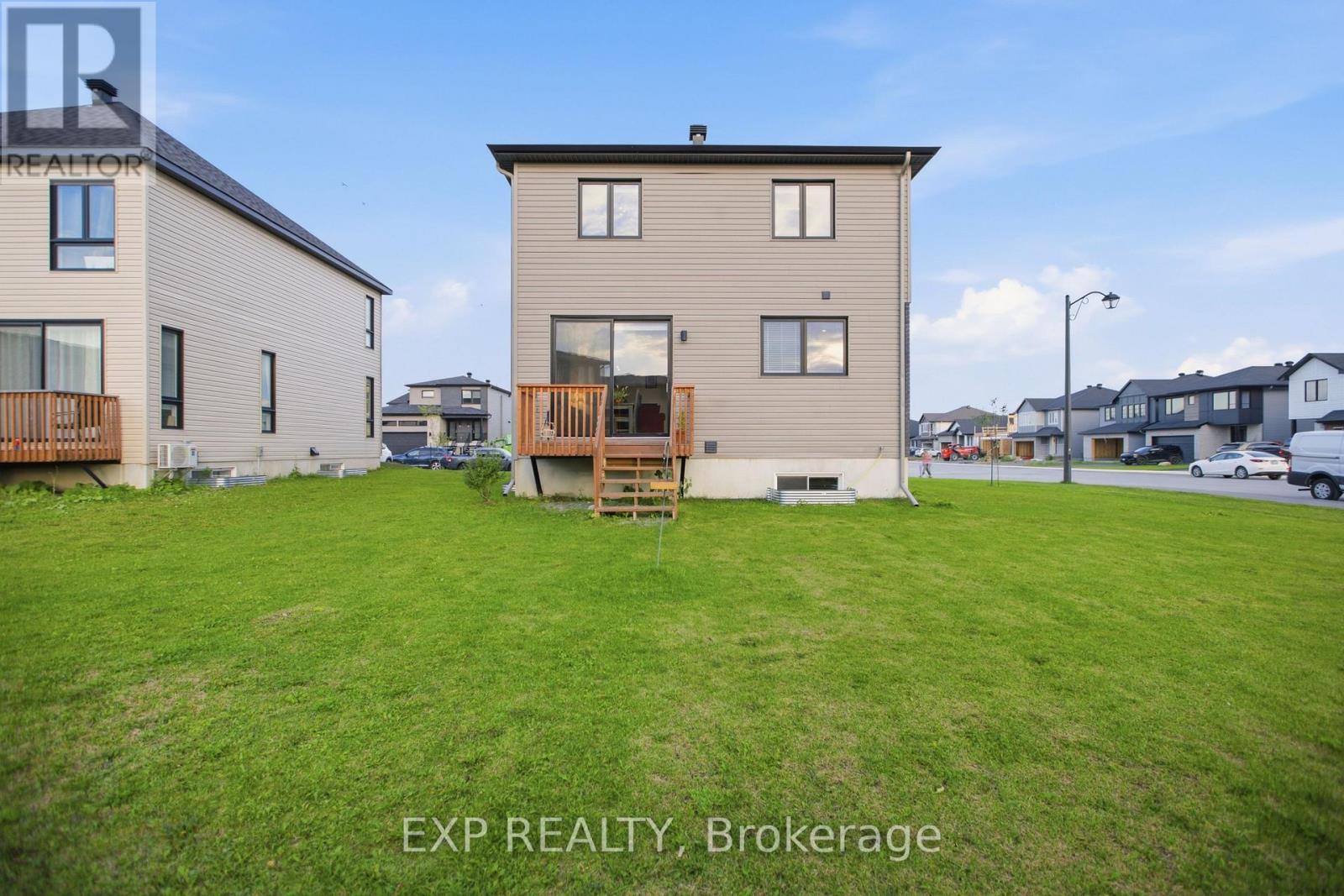 99 RUTILE STREET - Image 32