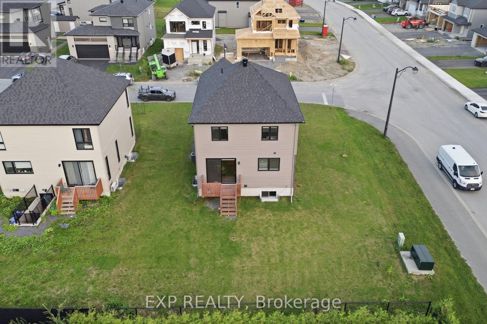 99 RUTILE STREET - Image 34