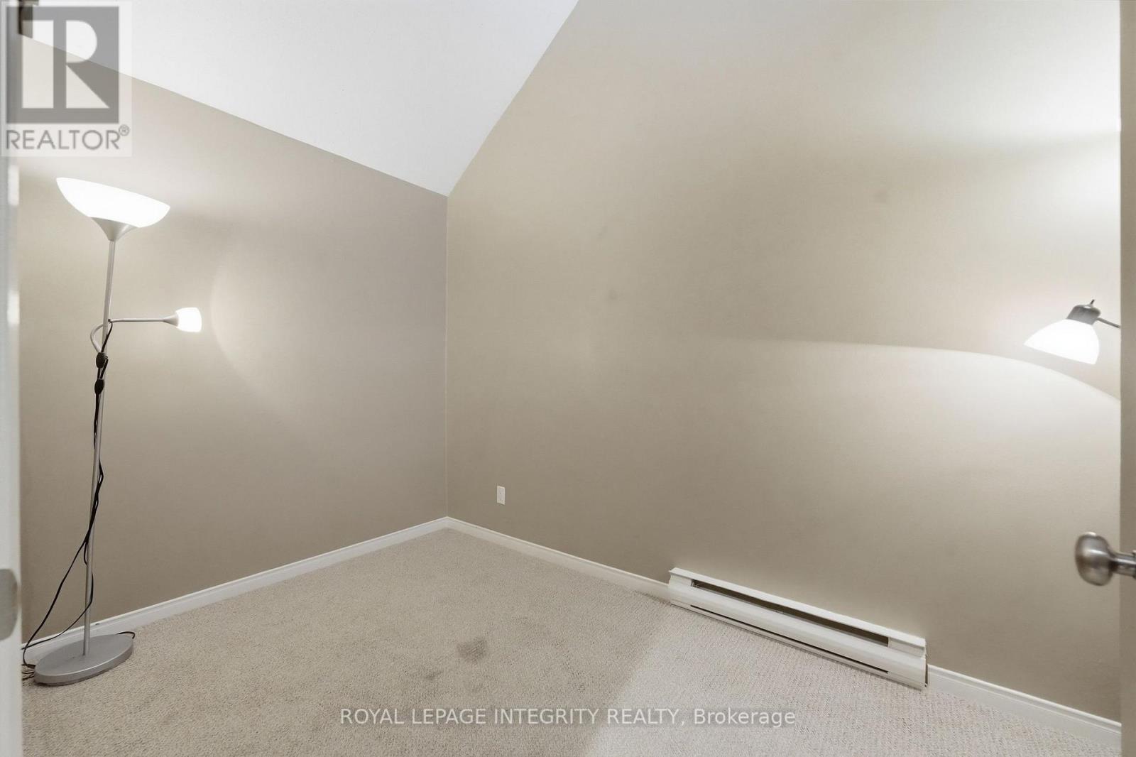 3 Bed, 2 Bath House for Sale in Ottawa – 54 – 811 CONNAUGHT AVENUE, Ottawa – MLS# X13739704 - Image 20