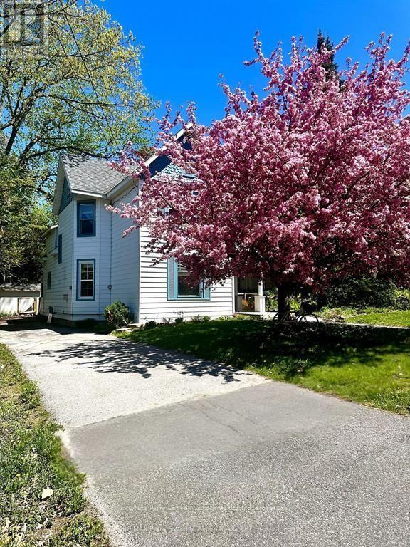 Property for sale at 17 WAUBEEK STREET
