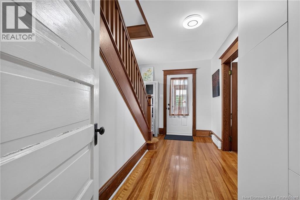 66 Broadway Street - Image 22