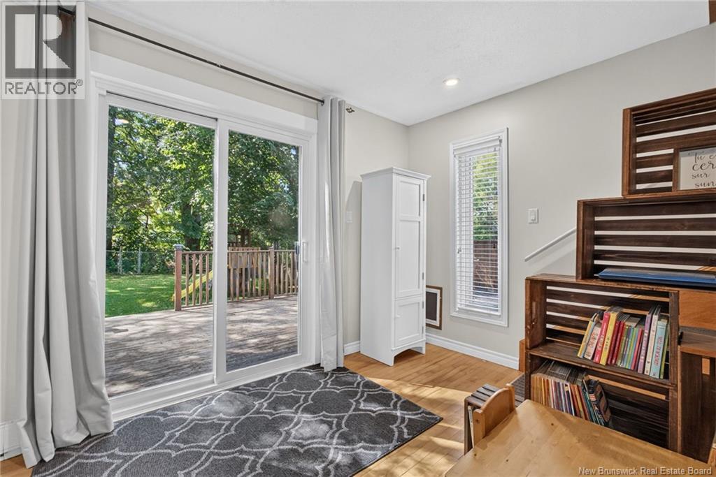 66 Broadway Street - Image 38