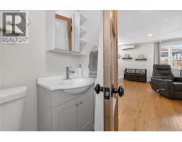 66 Broadway Street, photo 11
