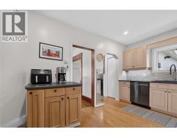66 Broadway Street, photo 19