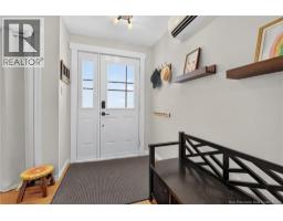 66 Broadway Street, photo 3