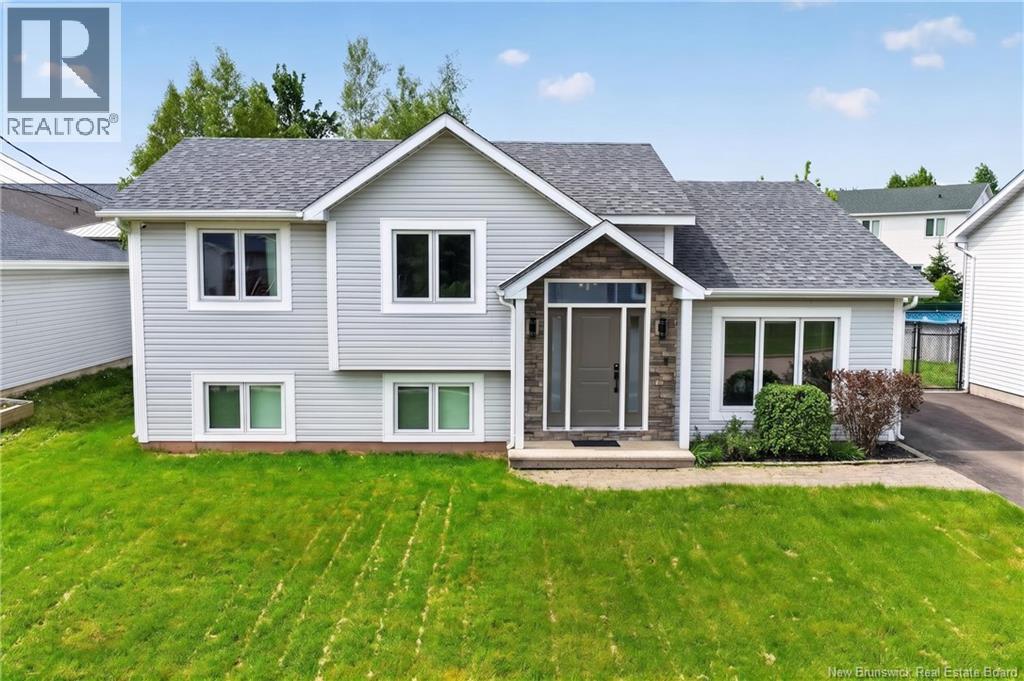 Property for sale at 287 Maplehurst Drive