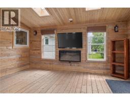 287 Maplehurst Drive, photo 17