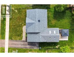 287 Maplehurst Drive, photo 4