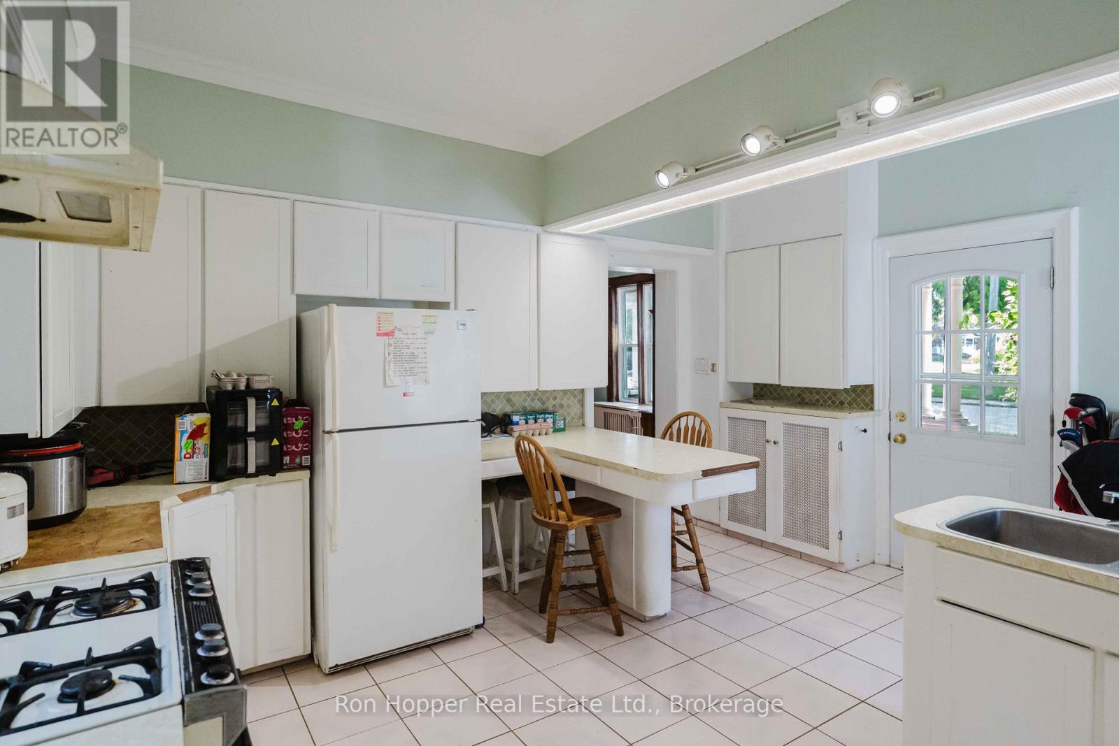 1358 4TH AVENUE W - Image 18