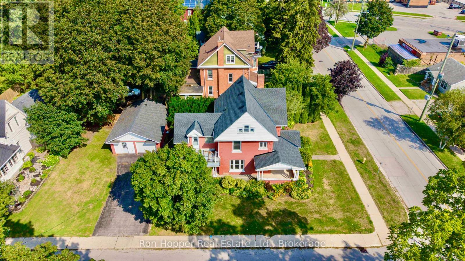 1358 4TH AVENUE W - 5