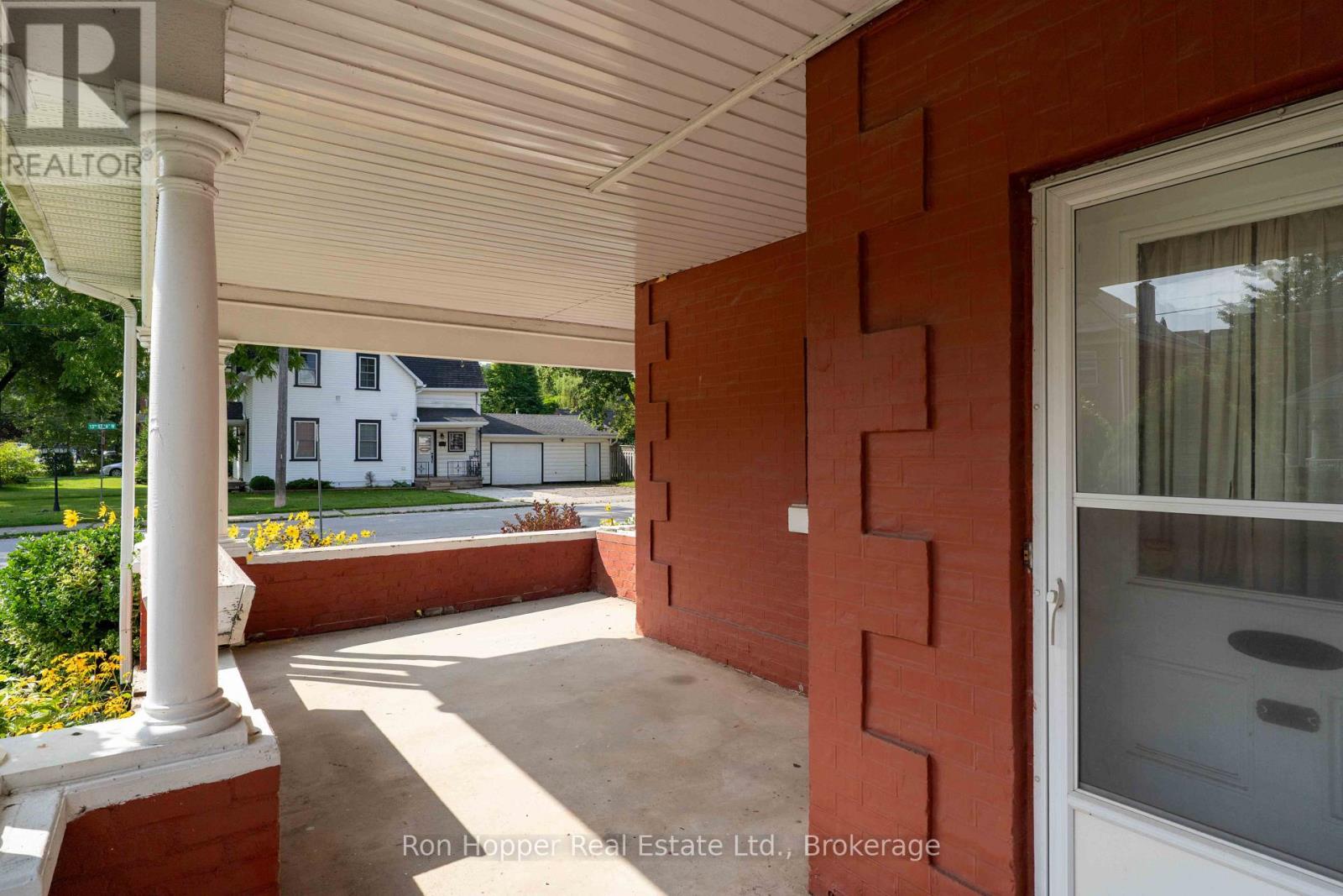 1358 4TH AVENUE W - 8