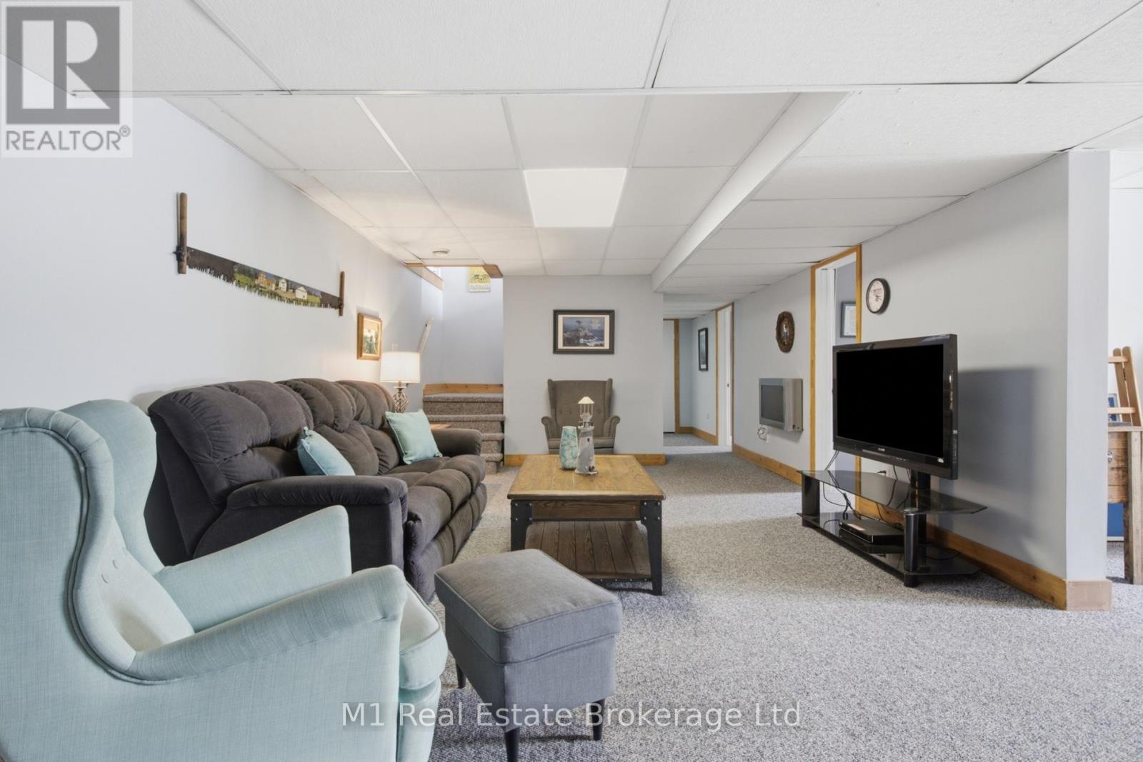 7137 WELLINGTON RD 18 - Image 23