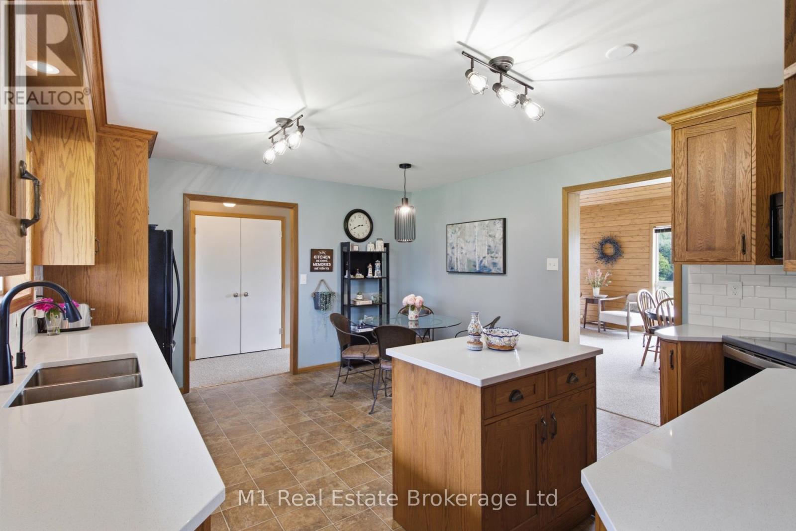 7137 WELLINGTON RD 18 - Image 6