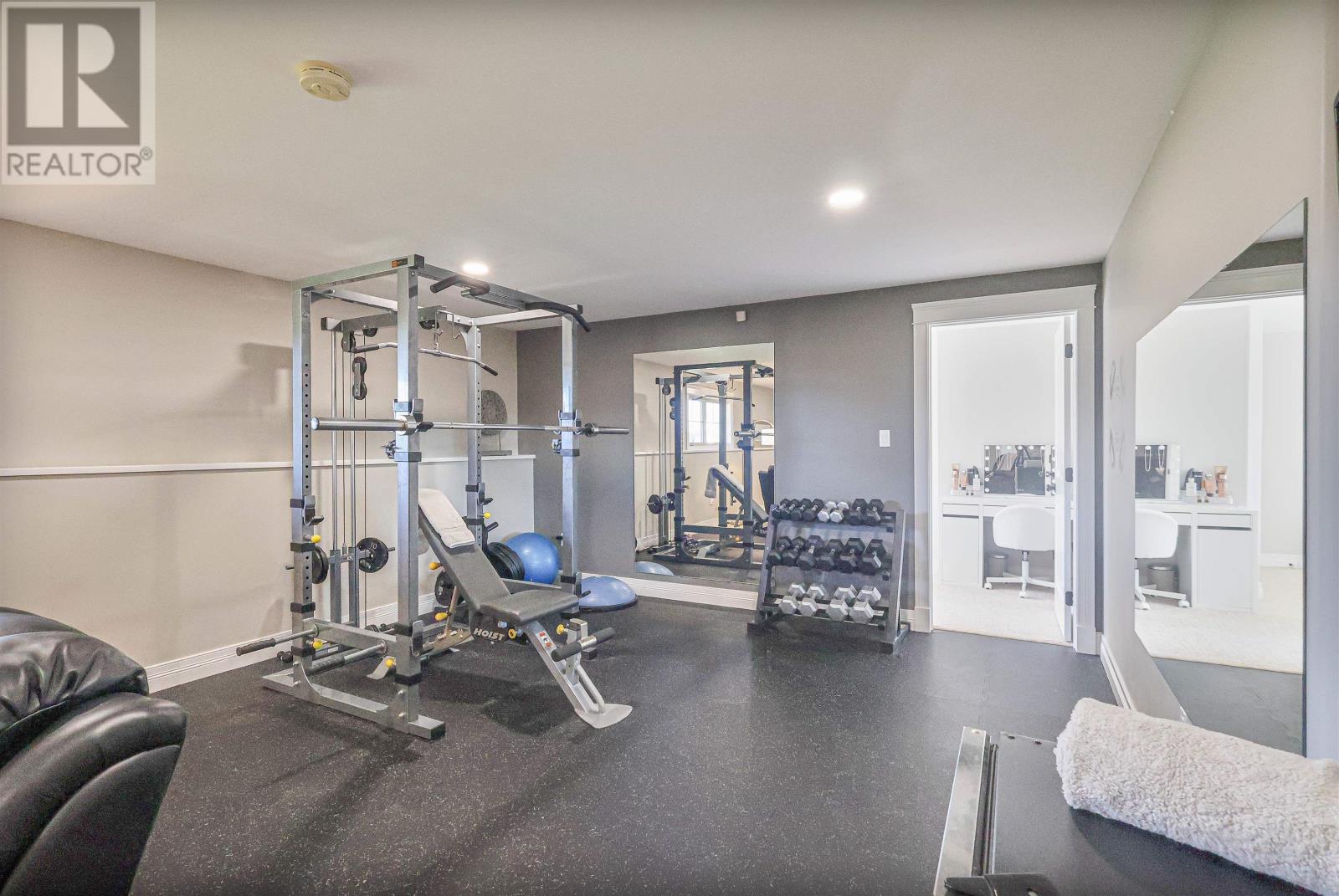 14 Somerset - Image 39