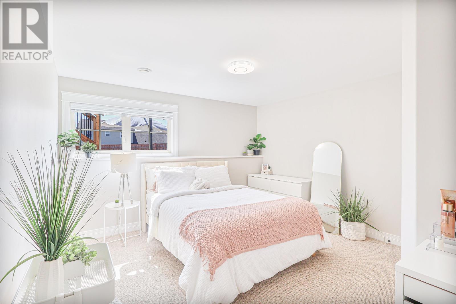 14 Somerset - Image 41