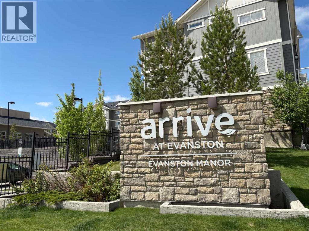 659 Evanston Manor NW - 2