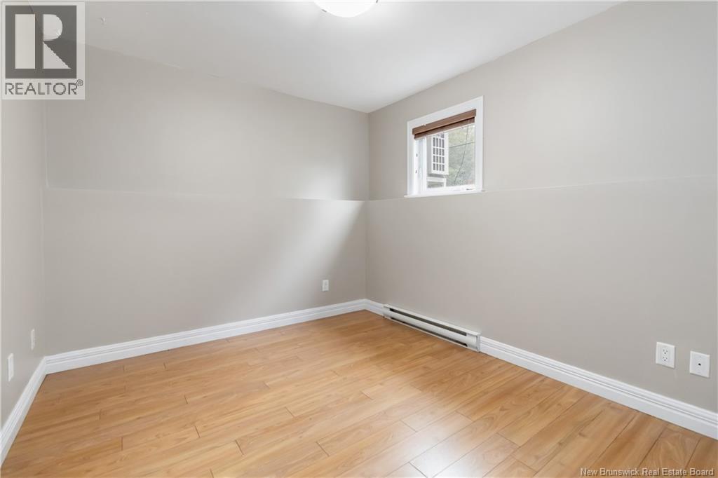 913 Bernard Street - 17
