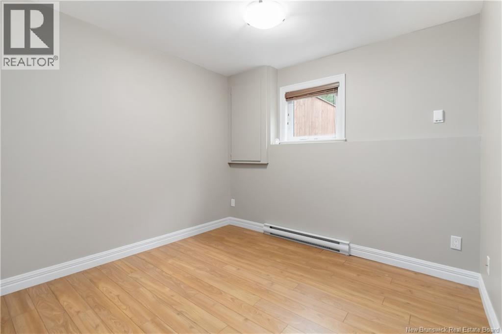 913 Bernard Street - 19