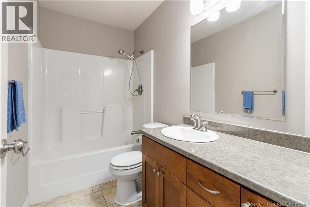 913 Bernard Street - 21