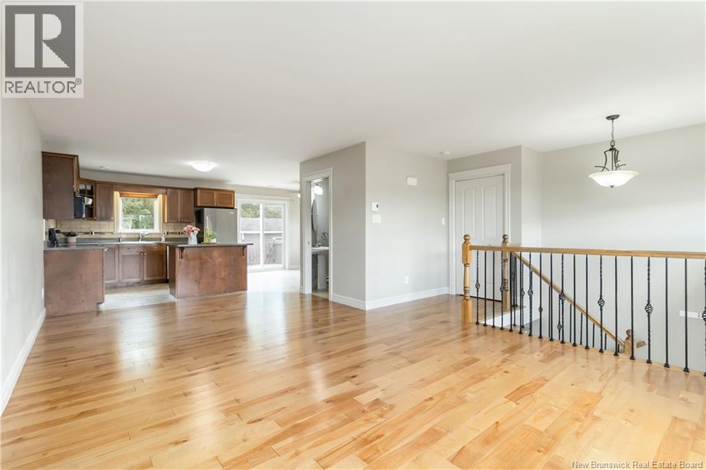 913 Bernard Street - 8