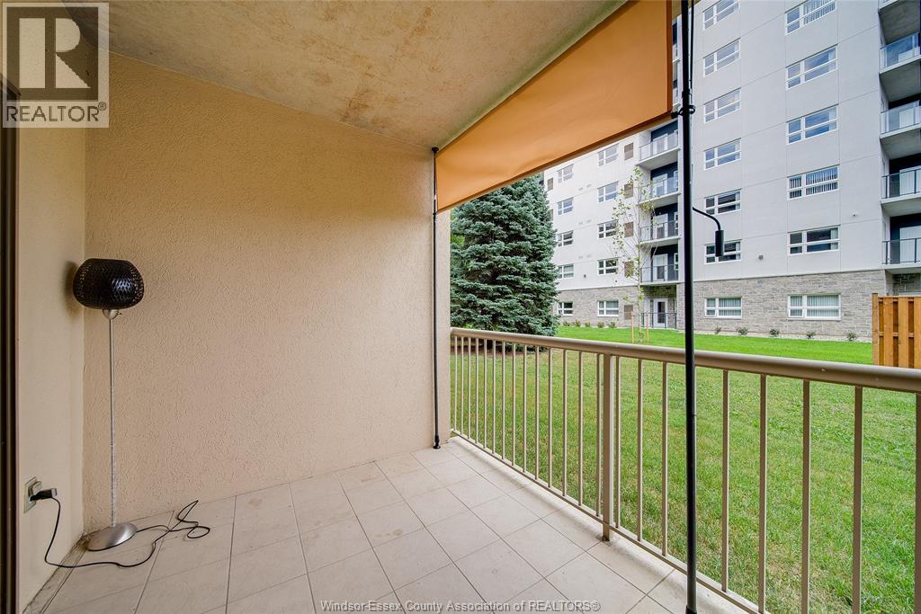 #109 8335 WYANDOTTE STREET East - 36