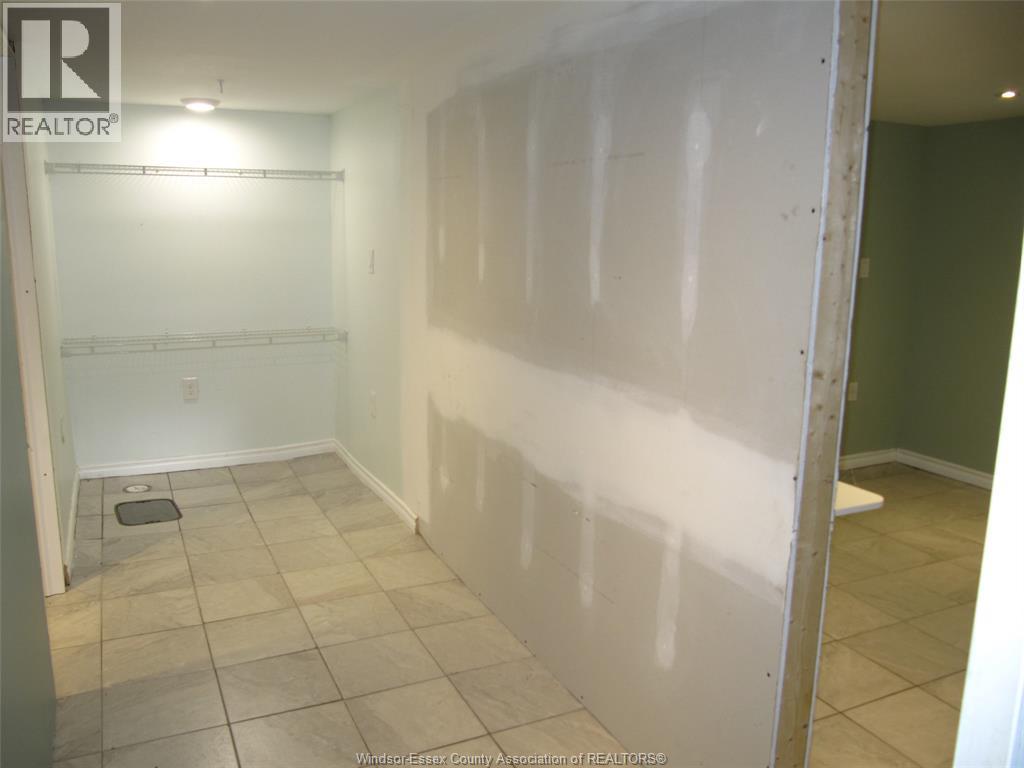 909 St. Marys - 15