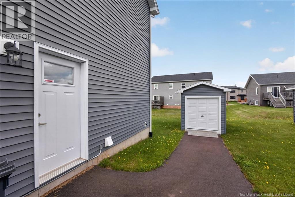 196 Des Erables Street, Dieppe — photo 3