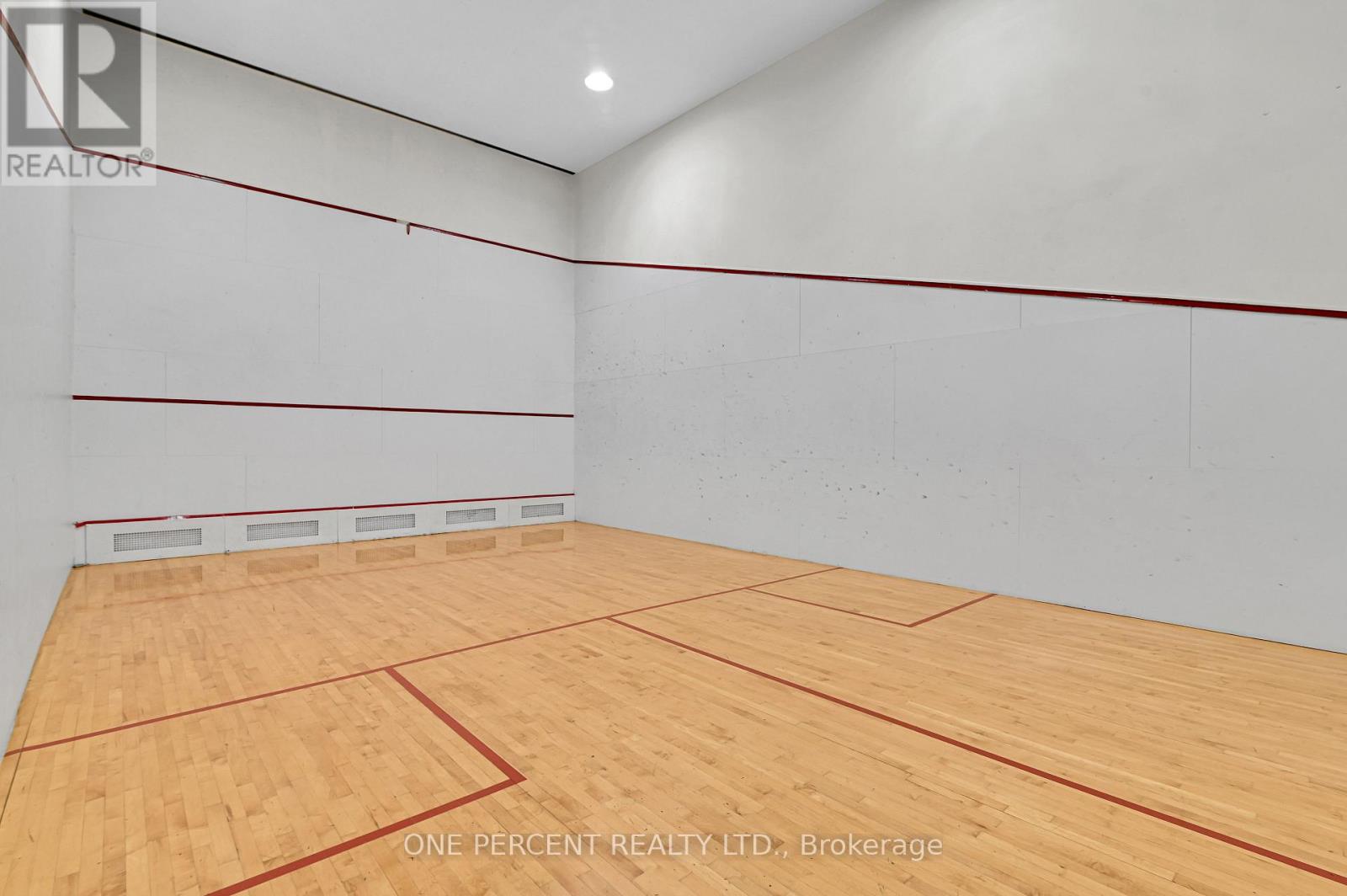 #204 250 BRITTANY DRIVE - Image 35