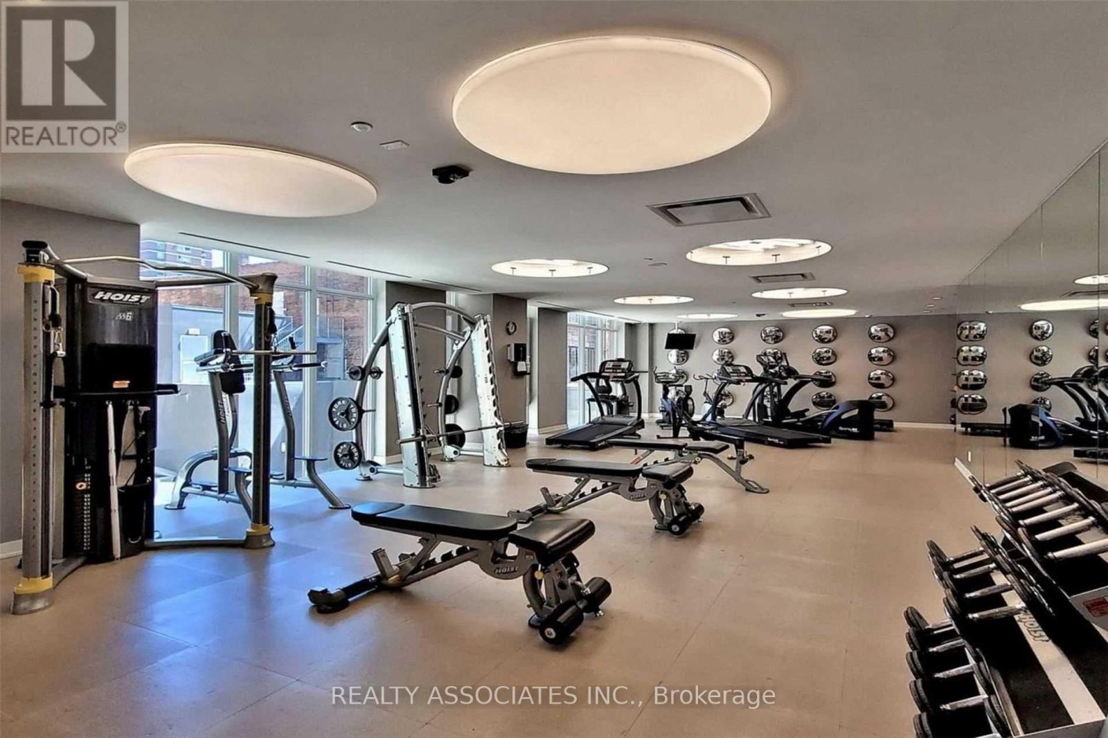 #2105 75 ST NICHOLAS STREET - 19
