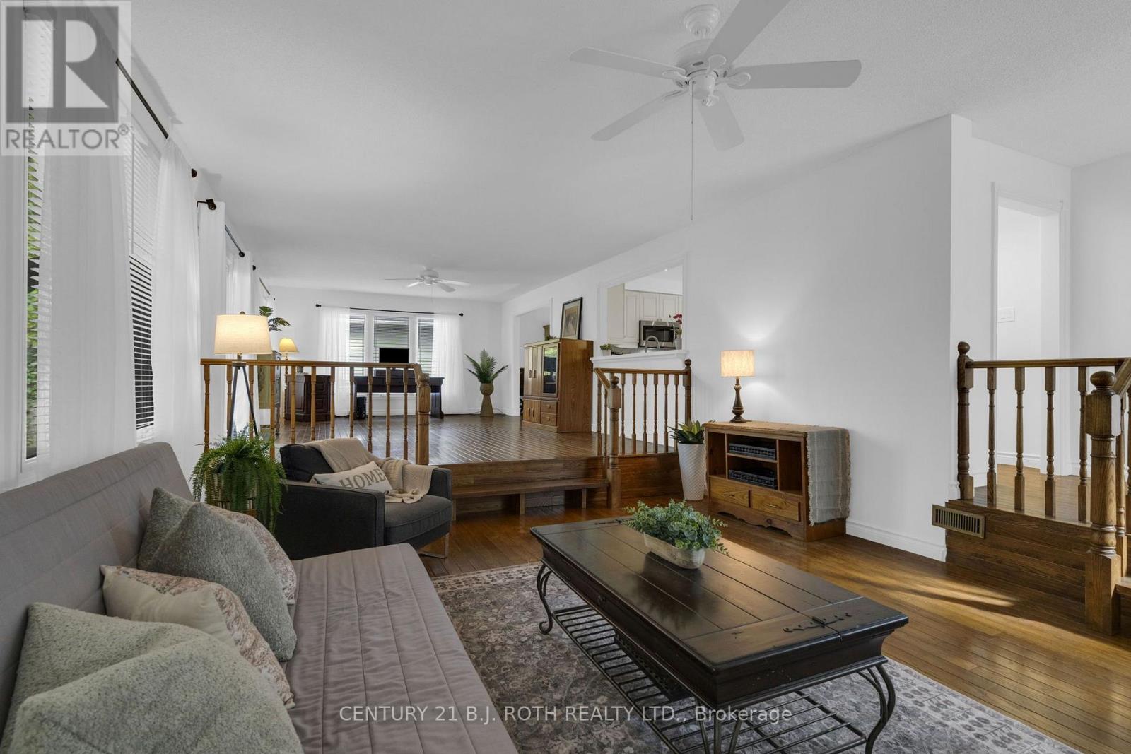 63 OREN BOULEVARD - 19