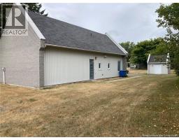 324 Boul. St-Pierre Ouest, photo 4