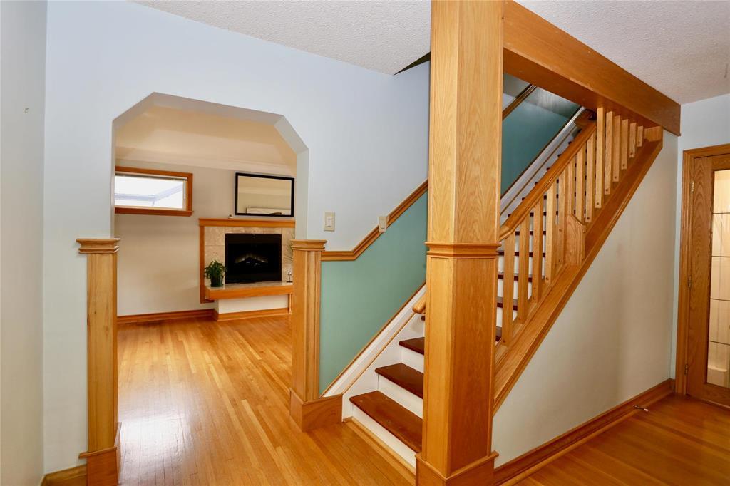 138 Sunnyside Boulevard, Winnipeg, Manitoba, R3J3M2, Winnipeg, Manitoba — photo 5 of 5