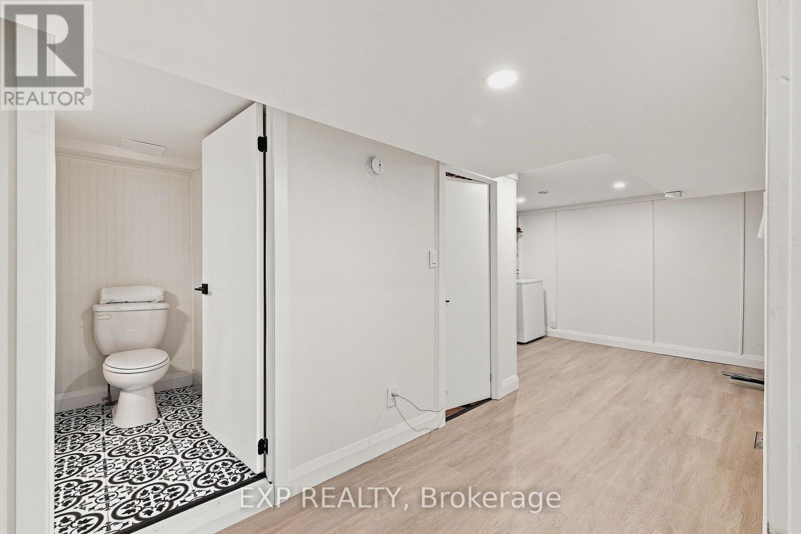 104 KENSINGTON STREET - Image 31