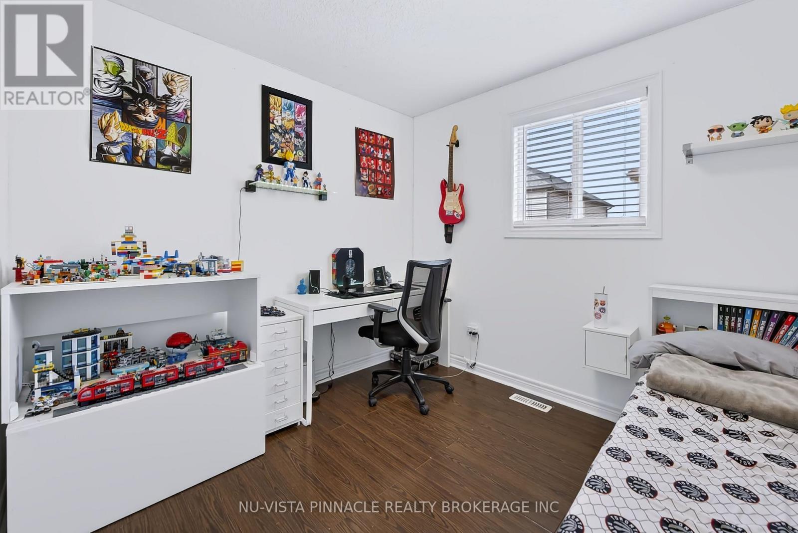 2871 MEADOWGATE BOULEVARD - 24