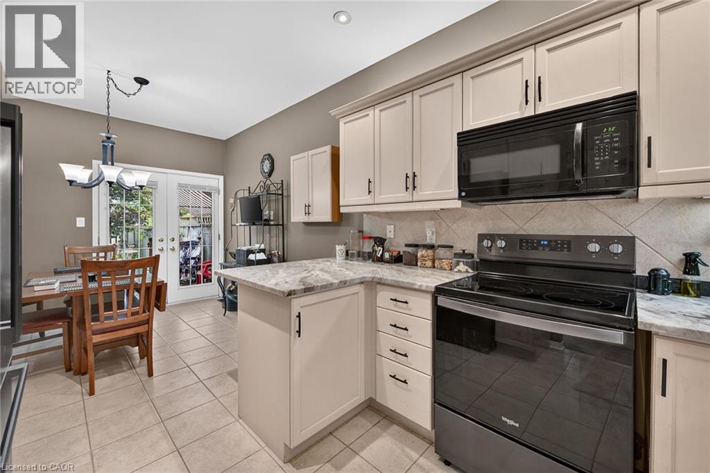 159 THOROUGHBRED Boulevard, Ancaster, Ontario, L9K1N2, Ancaster, Ontario — photo 5 of 5