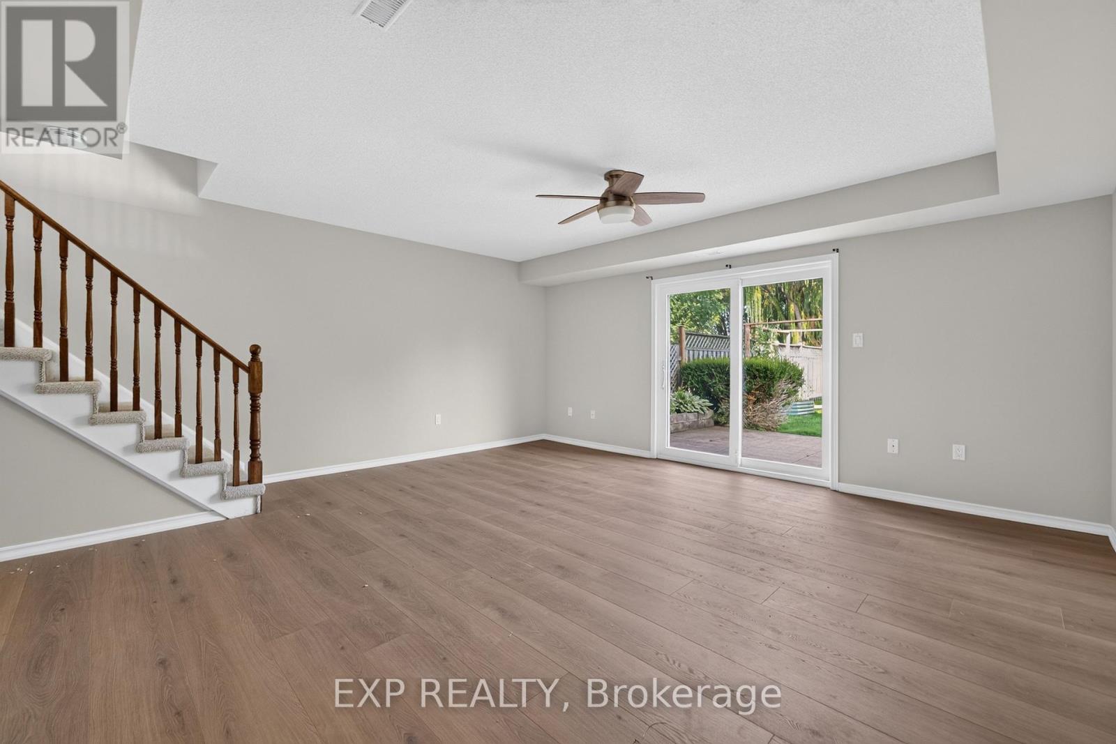 4385 HENRY AVENUE - Image 26