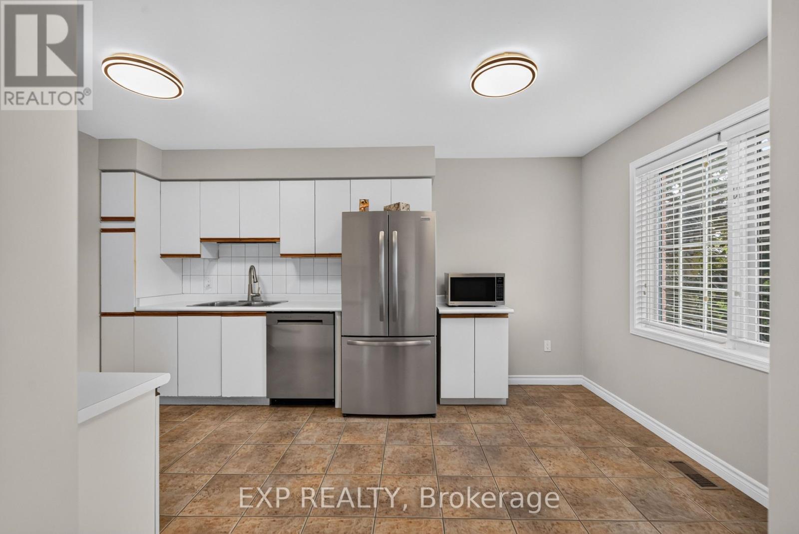 4385 HENRY AVENUE - 7