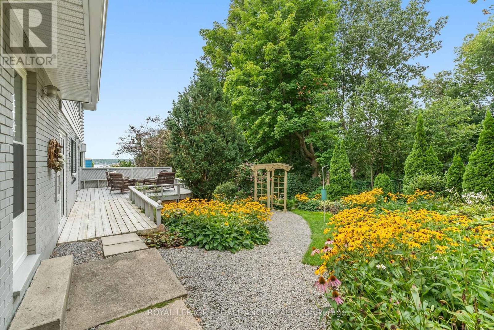 5 ROCKCLIFFE ROAD - 43