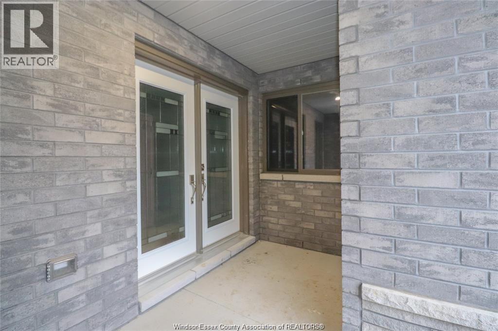 3559 HALLEE, Windsor, Ontario, N8R0A5, Windsor, Ontario — photo 3 of 5