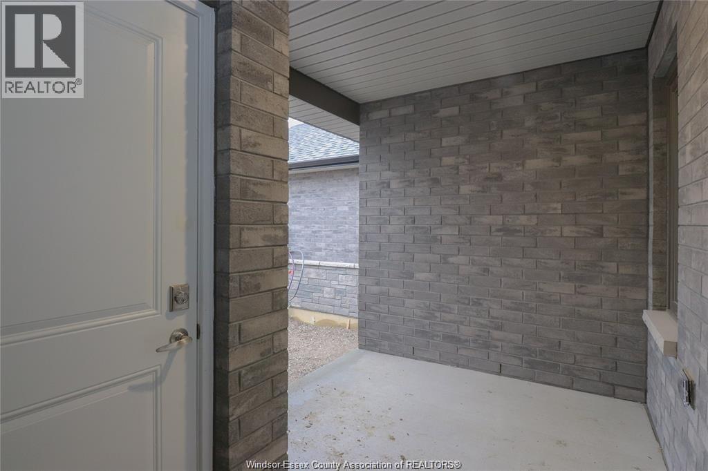 3559 HALLEE, Windsor, Ontario, N8R0A5, Windsor, Ontario — photo 5 of 5