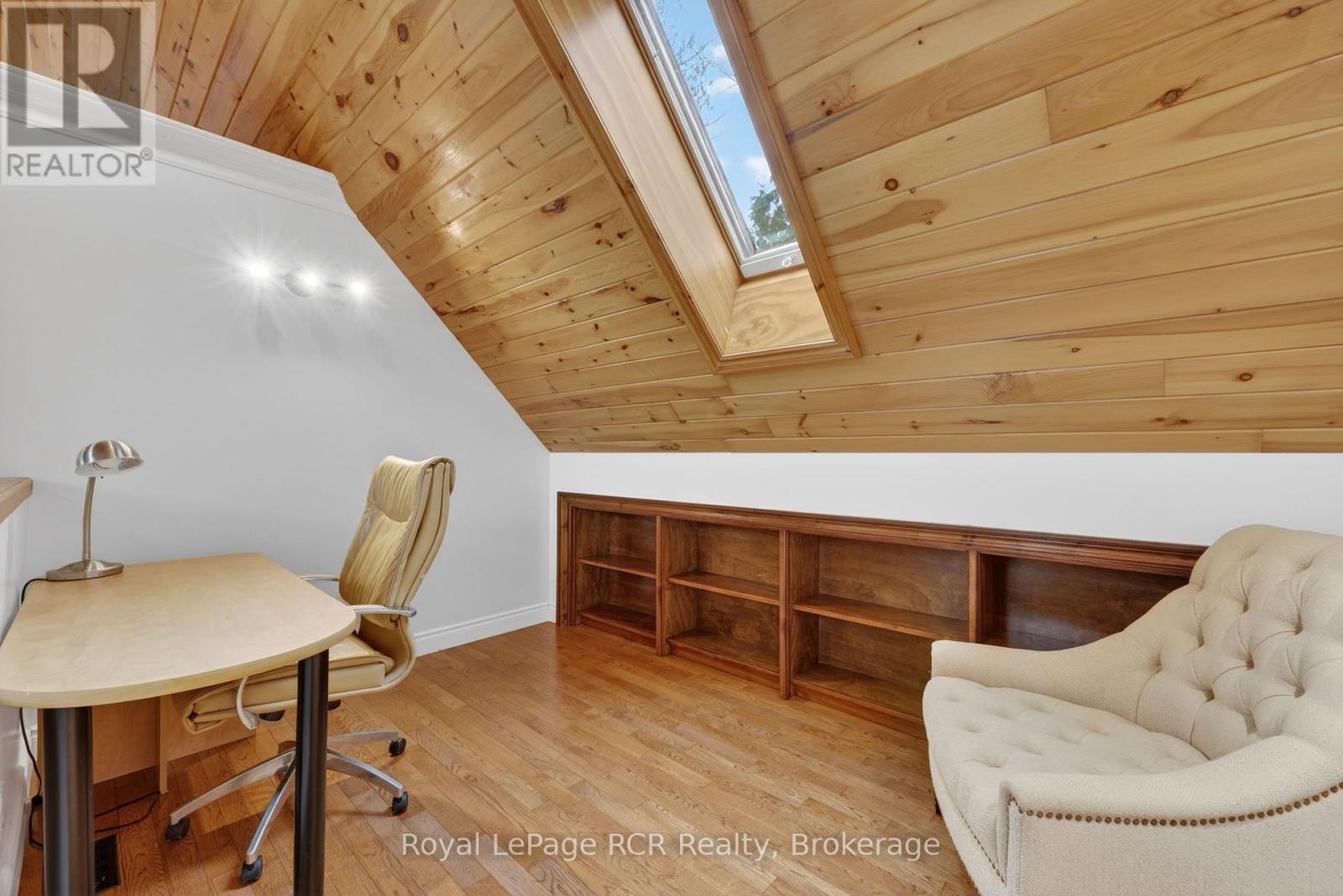 53 BROADVIEW STREET - 33