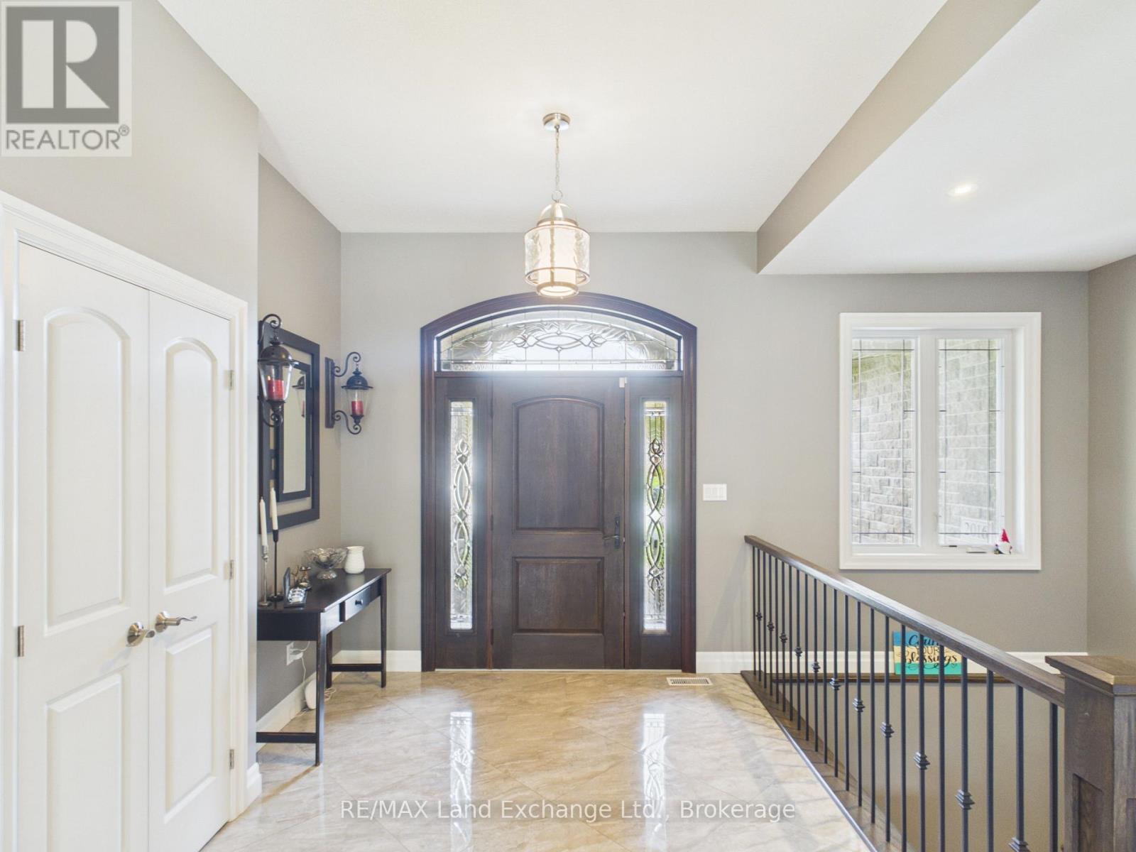192 BIRCHWOOD AVENUE - 11