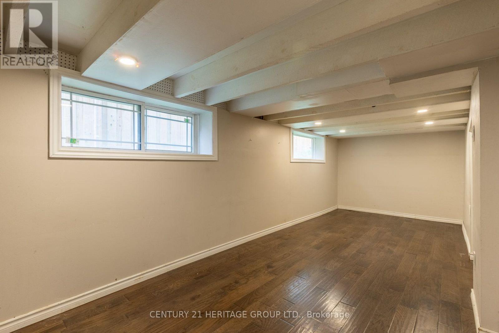 97 ZAPH AVENUE - 18